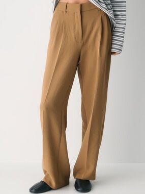 Aritzia Wilfred the effortless pant 14 crepette timeless classic minimalist